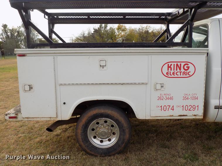 image for item DD3507 1999 Ford F350 Super Duty SuperCab pickup truck