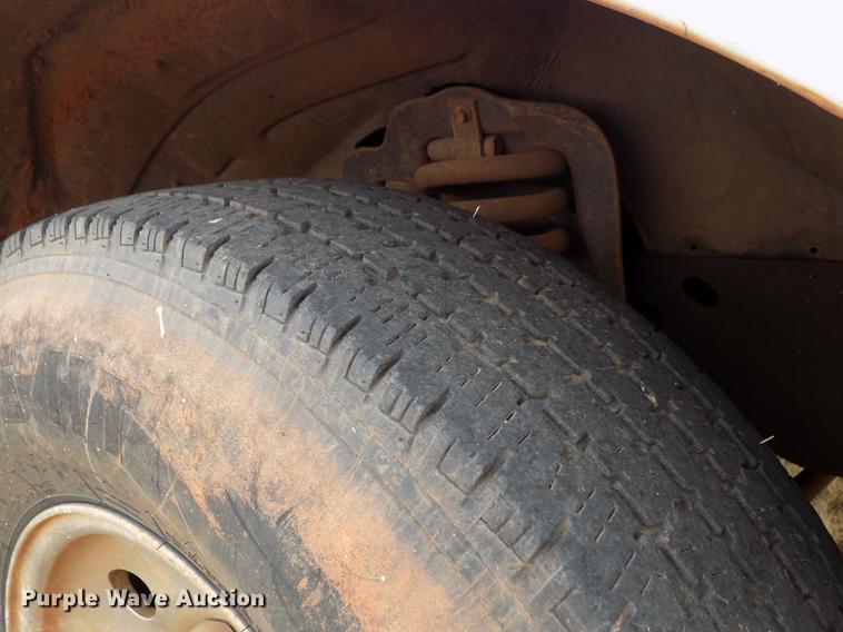 image for item DD3507 1999 Ford F350 Super Duty SuperCab pickup truck