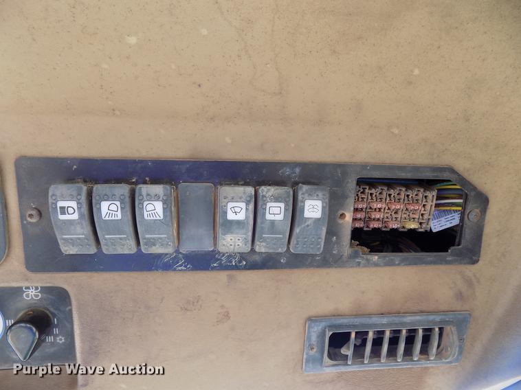 image for item DD3509 2000 Caterpillar 416C backhoe