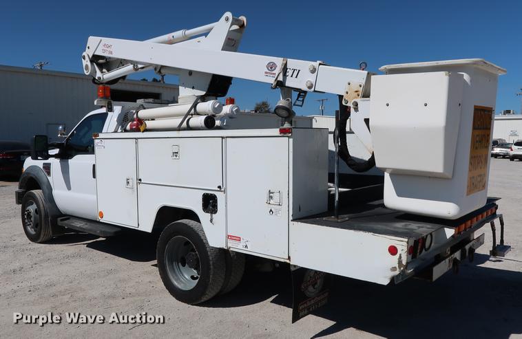 image for item DD5333 2008 Ford F550 bucket truck