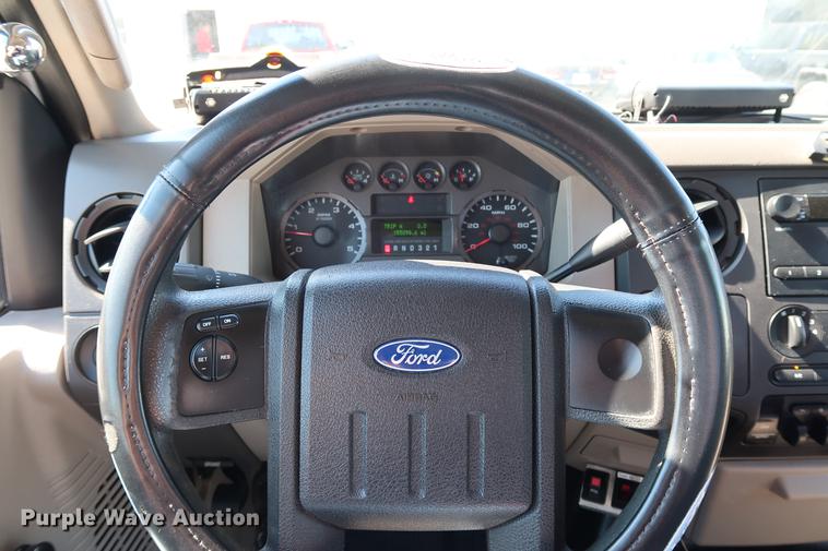 image for item DD5333 2008 Ford F550 bucket truck