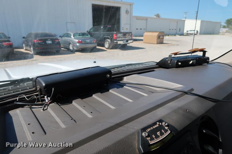 image for item DD5333 2008 Ford F550 bucket truck