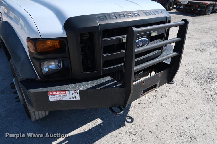 image for item DD5333 2008 Ford F550 bucket truck