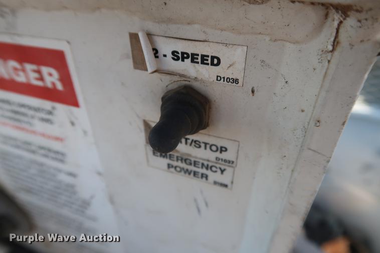 image for item DD5333 2008 Ford F550 bucket truck