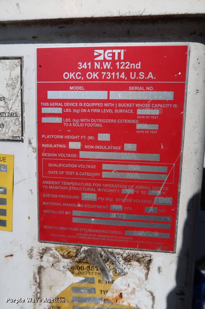 image for item DD5333 2008 Ford F550 bucket truck