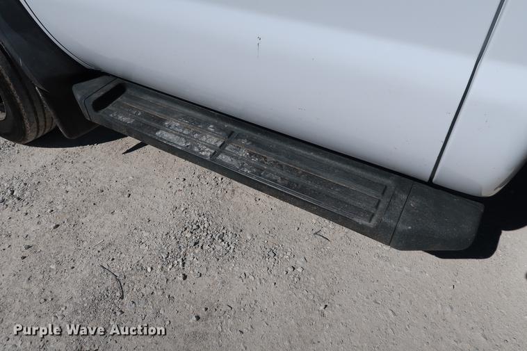 image for item DD5333 2008 Ford F550 bucket truck