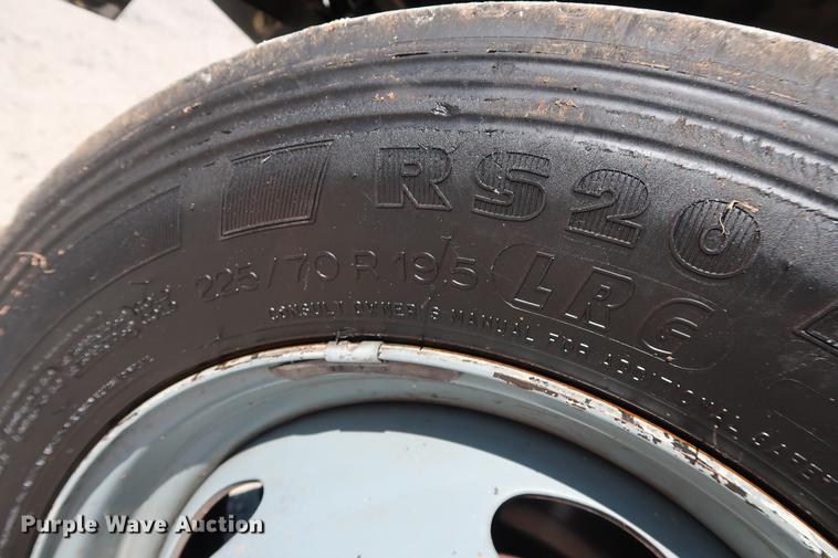 image for item DD5333 2008 Ford F550 bucket truck