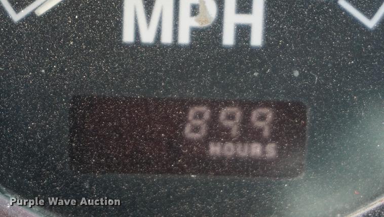 image for item DD6633 1999 International Paystar 5000 ready mix truck