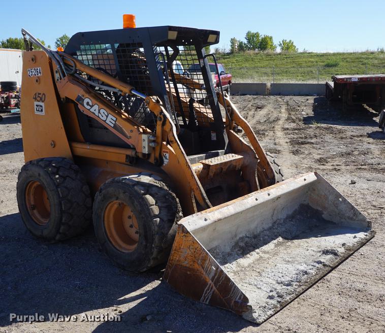 image for item DD6655 2007 Case 450 skid steer