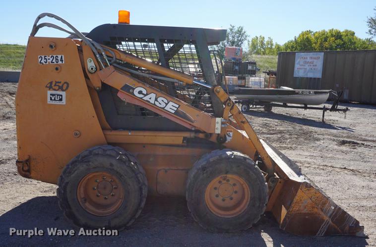 image for item DD6655 2007 Case 450 skid steer