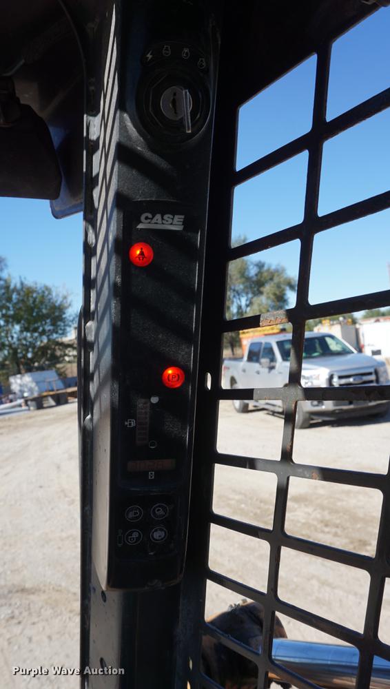 image for item DD6655 2007 Case 450 skid steer