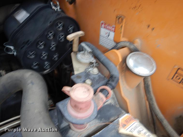 image for item DD6655 2007 Case 450 skid steer