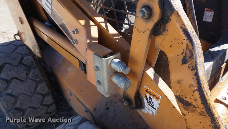 image for item DD6655 2007 Case 450 skid steer