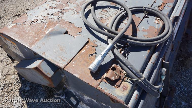 image for item DD6659 Bobcat skid steer sweeper