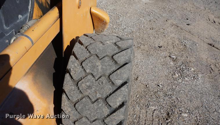 image for item DD6661 2008 Case 450 Series 3 skid steer