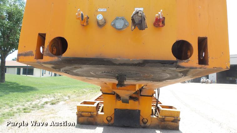 image for item DE2970 1989 Trail King TK120DG-553 low boy equipment trailer