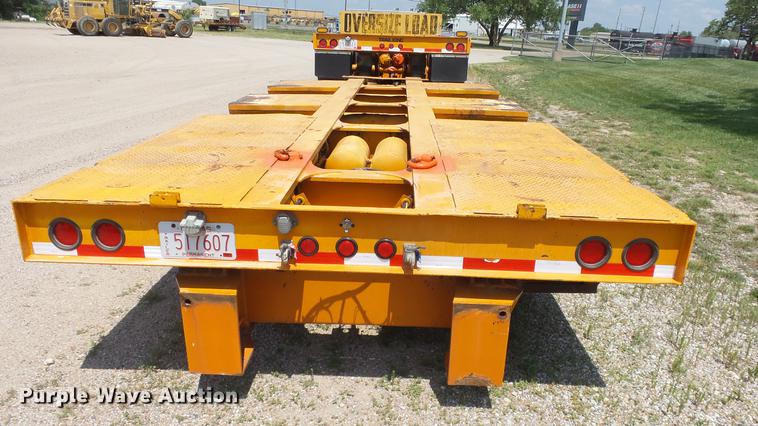 image for item DE2970 1989 Trail King TK120DG-553 low boy equipment trailer