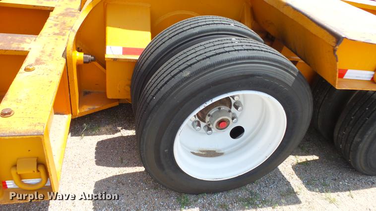 image for item DE2970 1989 Trail King TK120DG-553 low boy equipment trailer