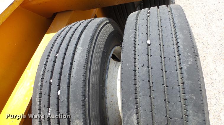 image for item DE2970 1989 Trail King TK120DG-553 low boy equipment trailer