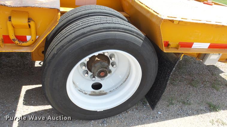 image for item DE2970 1989 Trail King TK120DG-553 low boy equipment trailer