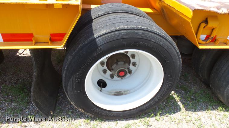 image for item DE2970 1989 Trail King TK120DG-553 low boy equipment trailer