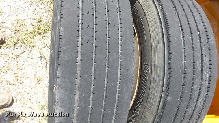 image for item DE2970 1989 Trail King TK120DG-553 low boy equipment trailer