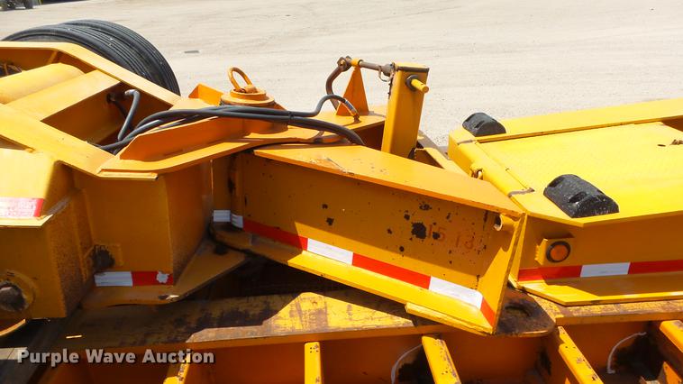 image for item DE2970 1989 Trail King TK120DG-553 low boy equipment trailer