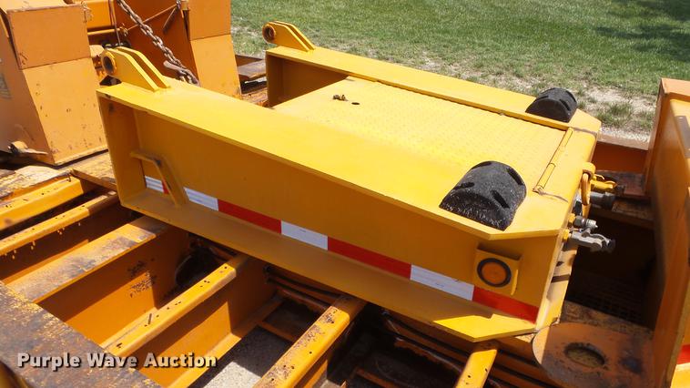 image for item DE2970 1989 Trail King TK120DG-553 low boy equipment trailer