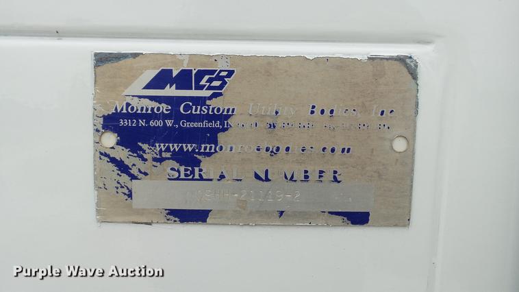 image for item DE4922 2008 Dodge Ram 4500 Quad Cab utility bed truck