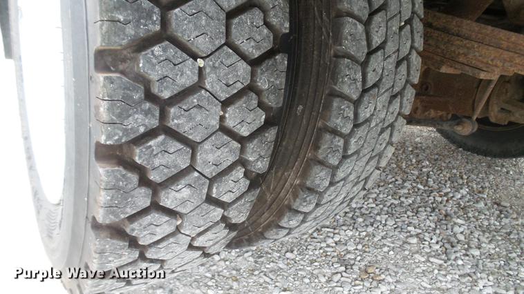 image for item DE4922 2008 Dodge Ram 4500 Quad Cab utility bed truck