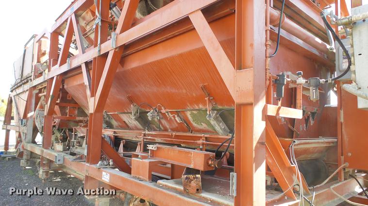 image for item DE4930 1973 Ross 250-8 Mobiliner Central Mix concrete plant