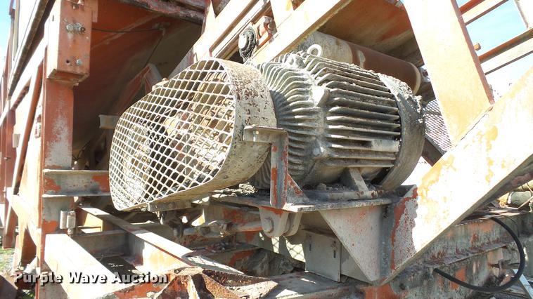 image for item DE4930 1973 Ross 250-8 Mobiliner Central Mix concrete plant