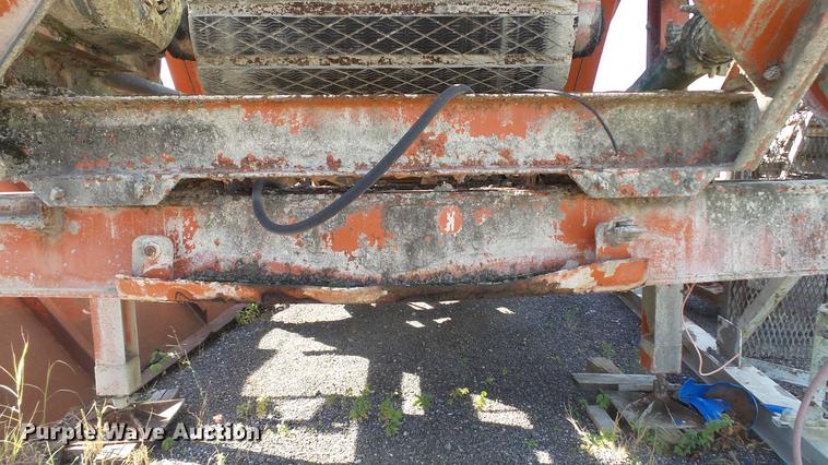 image for item DE4930 1973 Ross 250-8 Mobiliner Central Mix concrete plant