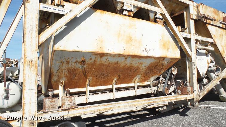 image for item DE4931 1990 Ross 135-10 Uniplant Central Mix concrete plant