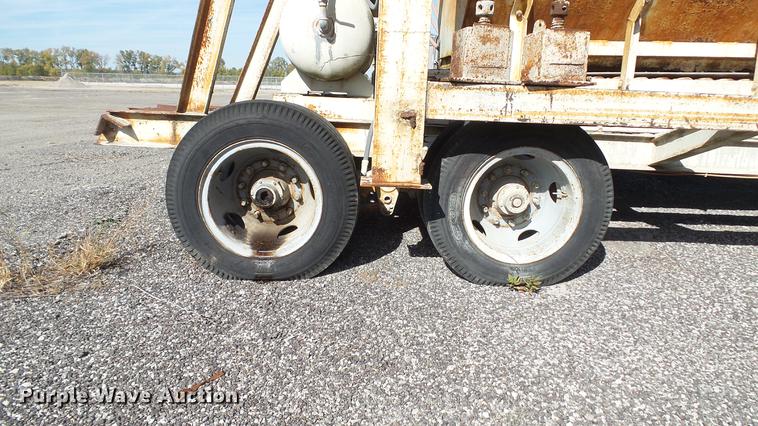 image for item DE4931 1990 Ross 135-10 Uniplant Central Mix concrete plant