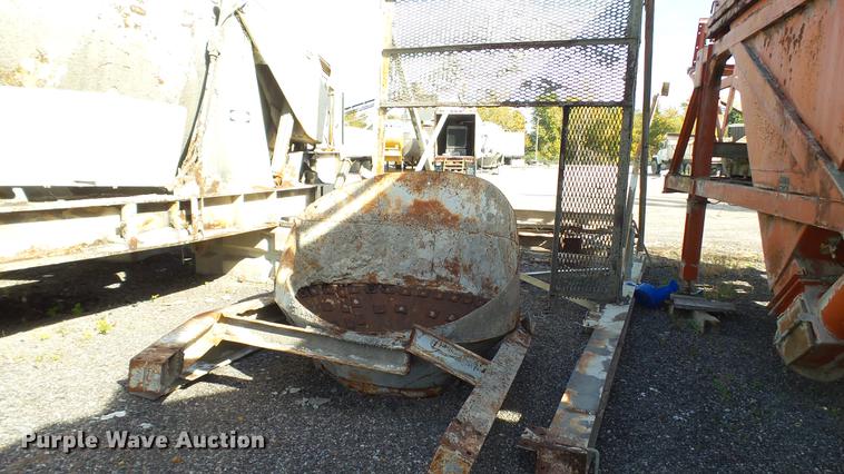 image for item DE4931 1990 Ross 135-10 Uniplant Central Mix concrete plant