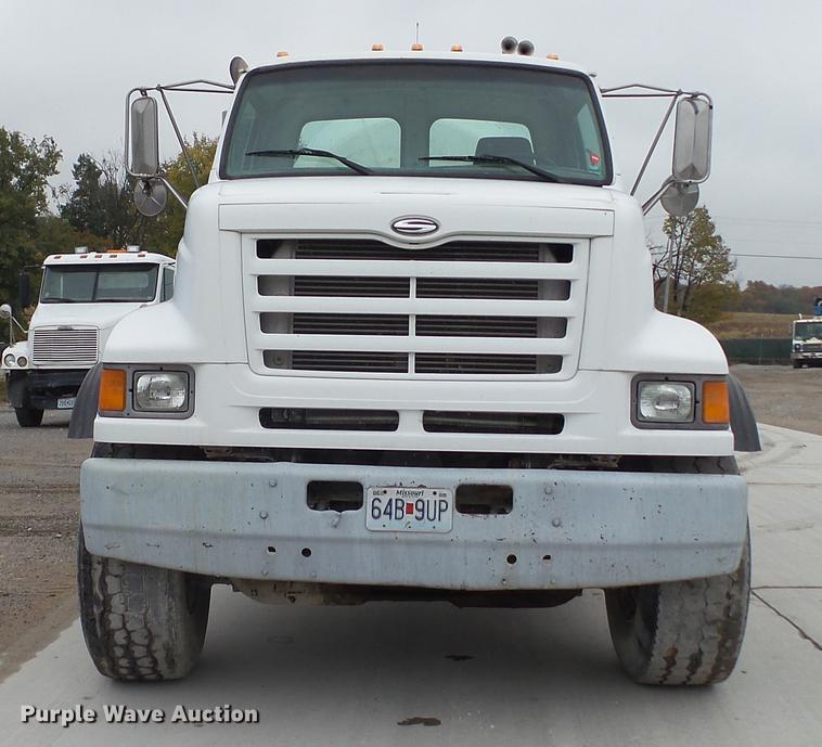 image for item DE4932 2000 Sterling ready mix truck