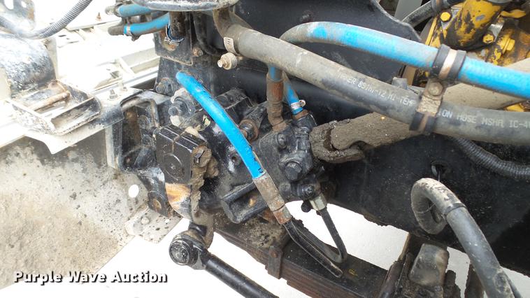 image for item DE4932 2000 Sterling ready mix truck