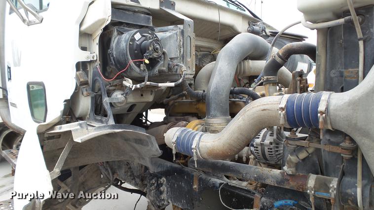 image for item DE4932 2000 Sterling ready mix truck