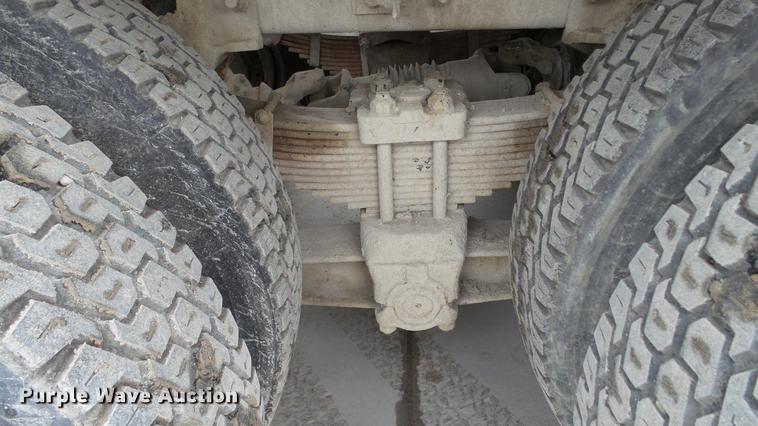 image for item DE4932 2000 Sterling ready mix truck