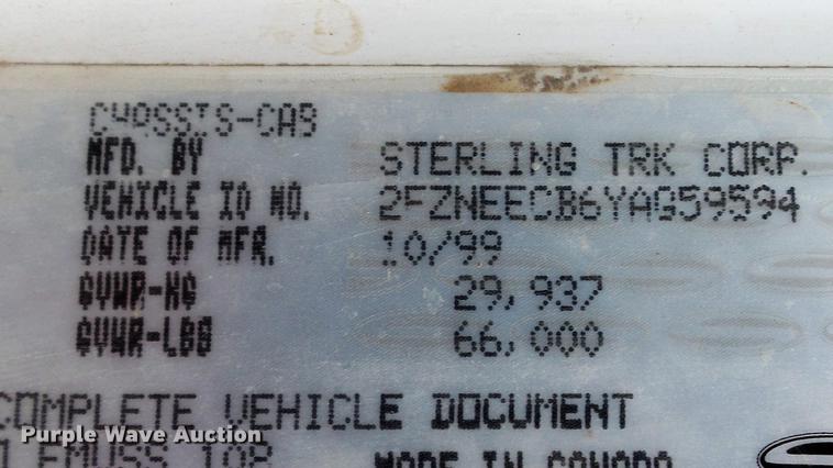 image for item DE4932 2000 Sterling ready mix truck