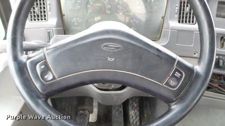 image for item DE4933 2000 Sterling ready mix truck