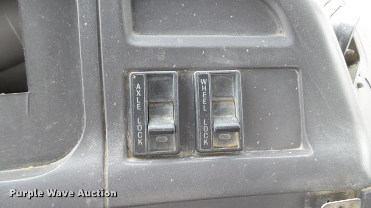 image for item DE4933 2000 Sterling ready mix truck