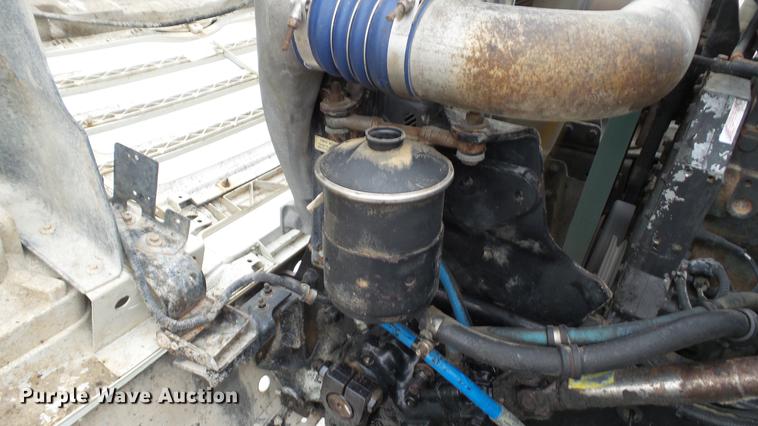 image for item DE4933 2000 Sterling ready mix truck