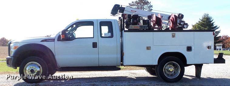 image for item DE4937 2011 Ford F450 Super Duty SuperCab service truck with crane