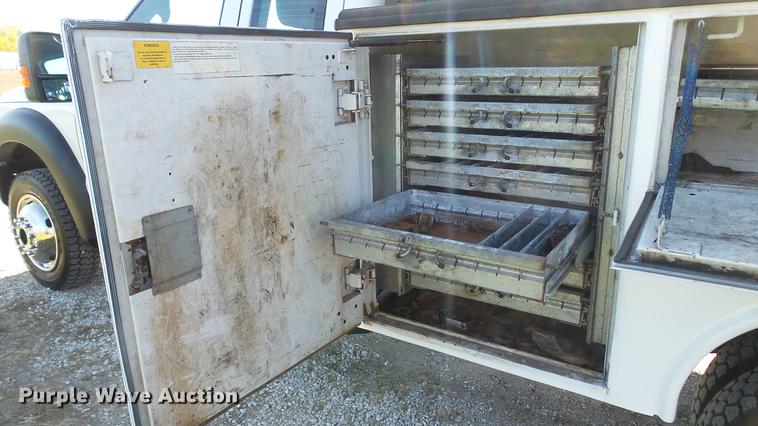 image for item DE4937 2011 Ford F450 Super Duty SuperCab service truck with crane