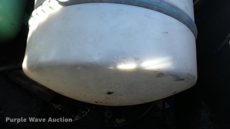 image for item DE4937 2011 Ford F450 Super Duty SuperCab service truck with crane