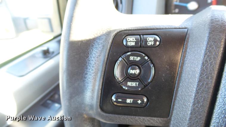 image for item DE4937 2011 Ford F450 Super Duty SuperCab service truck with crane