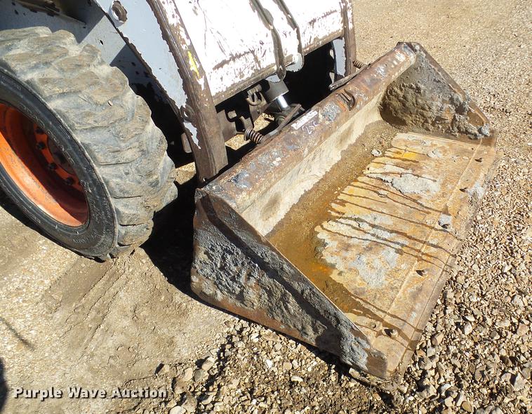 image for item DE5286 1996 Bobcat 773 skid steer