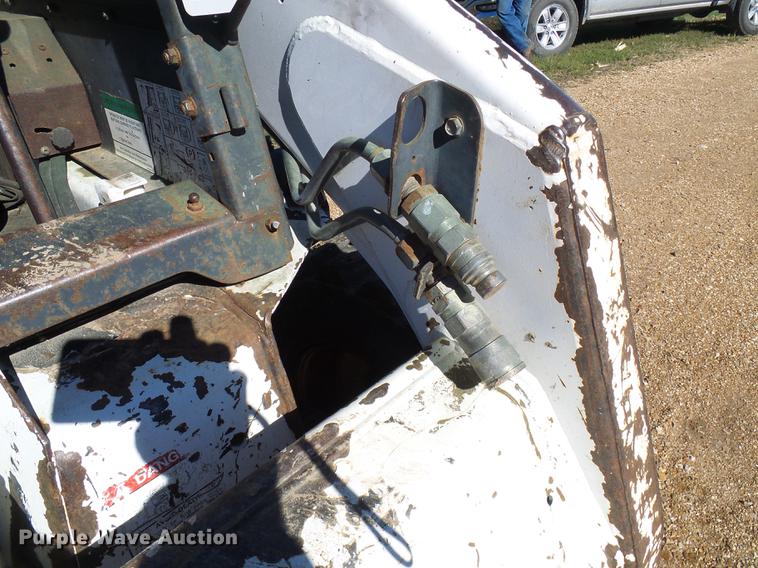 image for item DE5286 1996 Bobcat 773 skid steer
